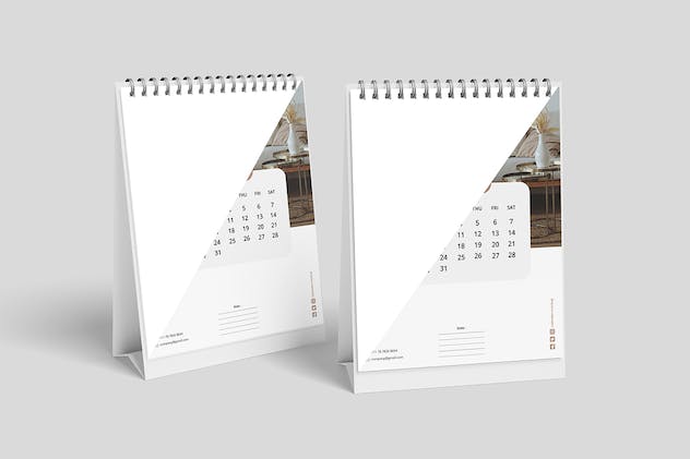 fourth preview of 'Premium Desk Calendar Mockup  Free Download'