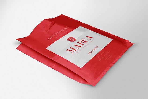 second preview of 'Premium 5 Beautiful Shopping Bag Mockups  Free Download'