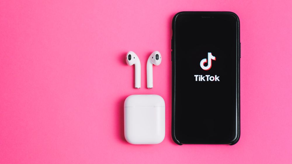 Step by Step Guide to Discovering Trending Hashtags on TikTok