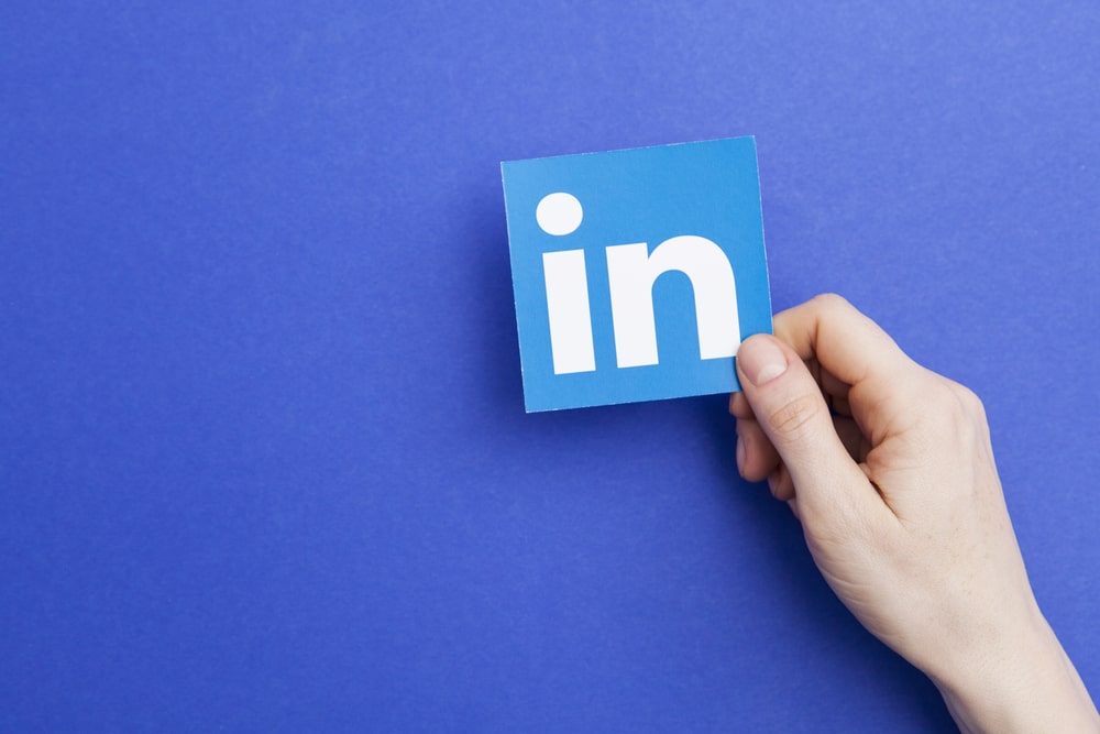 The best hashtags for LinkedIn ads