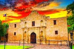 Things You Need to Know Before Visiting the Alamo Mission in San