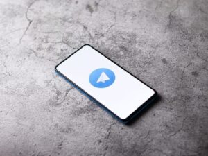 How To Follow Someone on Telegram  ITGeared